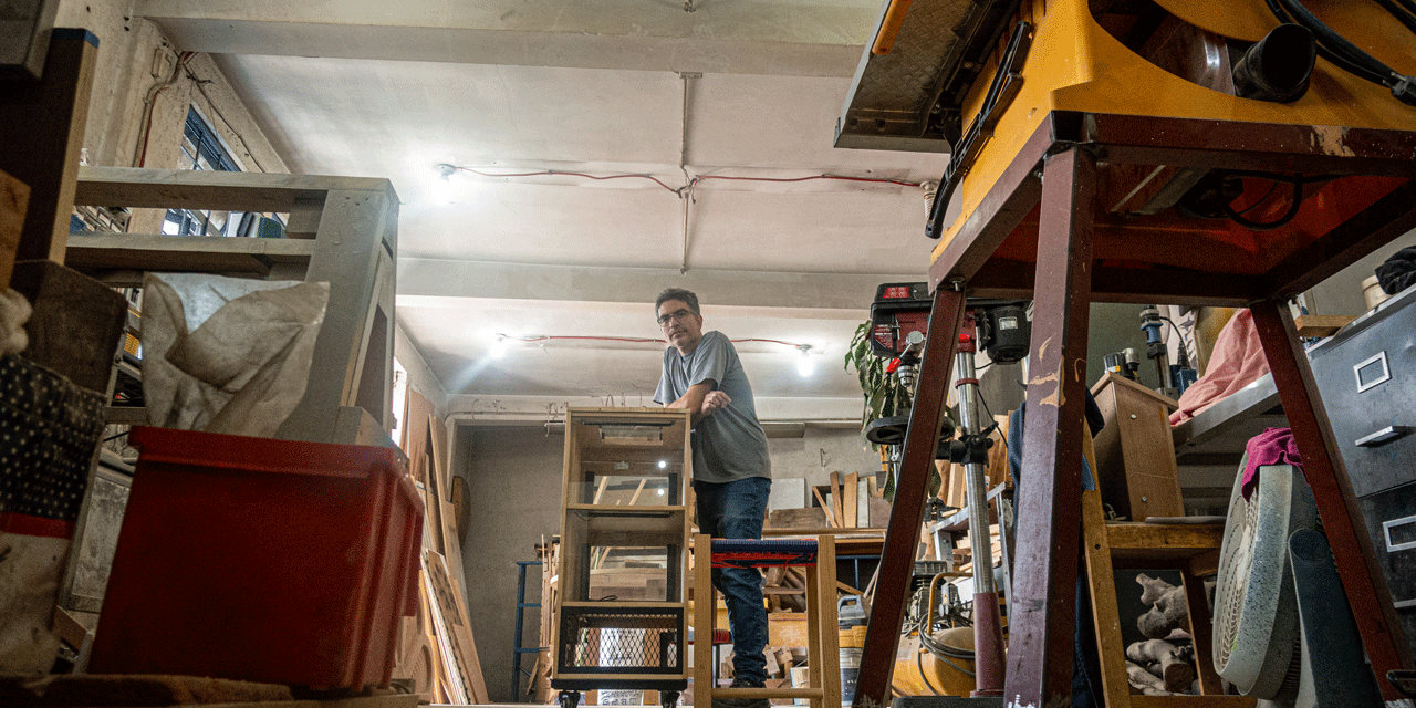 La Idea Negra: un taller de muebles con diseño sostenible
