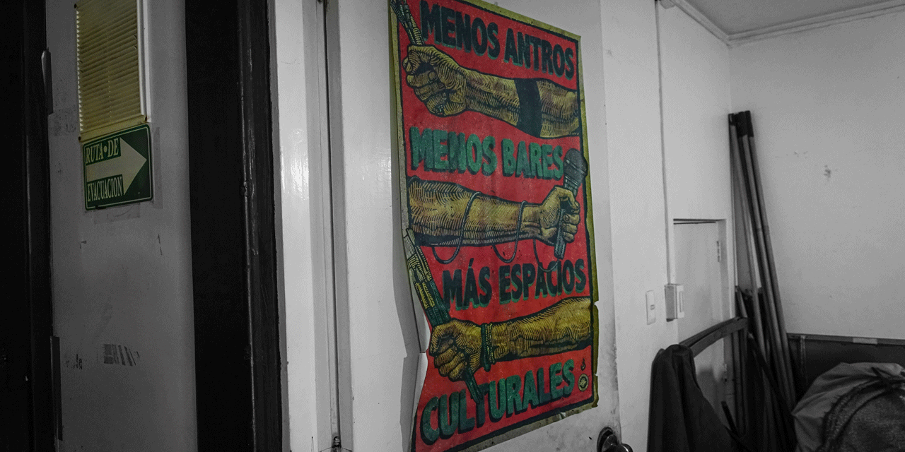 Un teatro que sabe a café, en Coyoacán